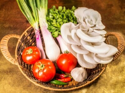 oyster mushroom with vegetables